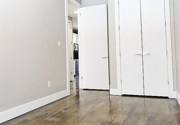 5th image of 7A Lexington Ave #7AC