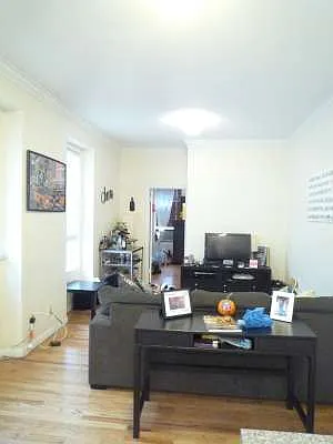 Rented by Green Line Realty | media 17