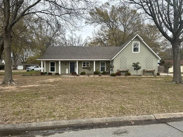 104 Patrick St, Dumas, AR 71639