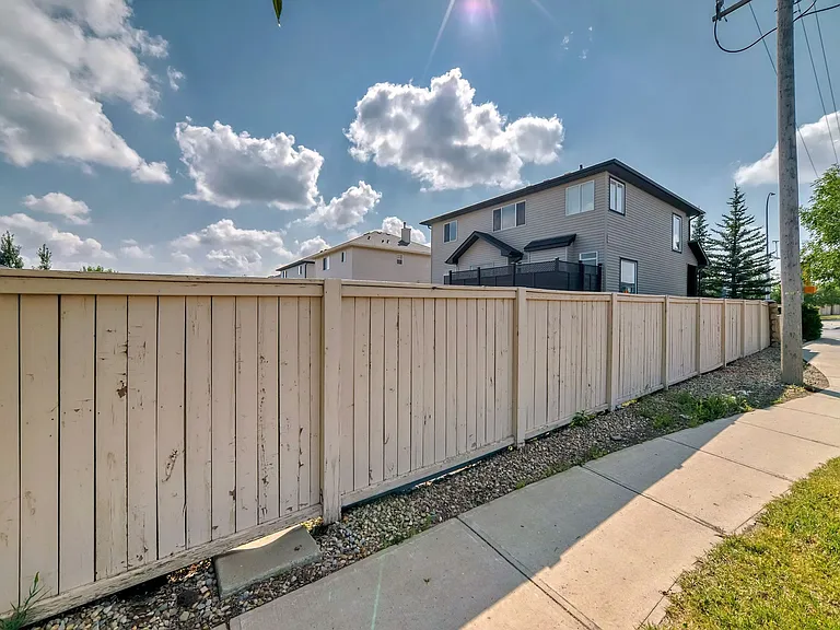 409 W Lakeview Dr — Photo 60