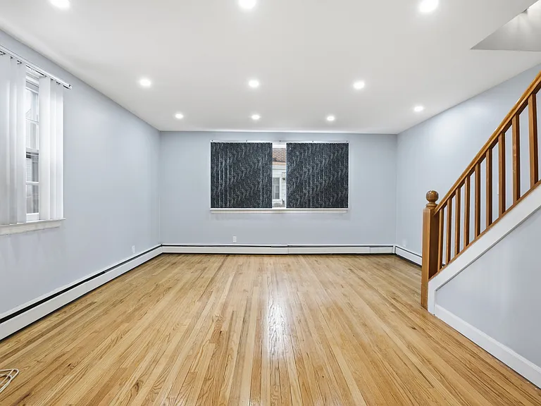 305 N Terrace Ave — Photo 4