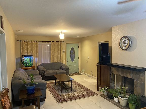 4th image of 4184 E Calle San Raphael
