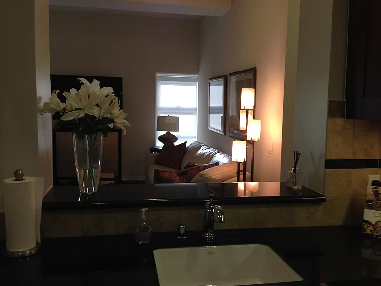 125 N Raymond Ave #409 — Photo 9