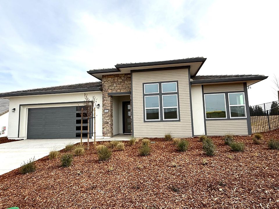 1st image of 14846 Grace Warren Way