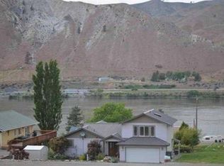431 Lake View Dr, Orondo, WA 98843