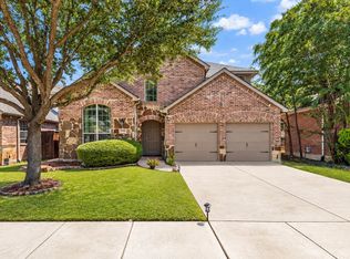 7230 Lake Hill Trl, Sachse, TX 75048