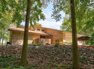 1955 S Graham Rd, Saginaw, MI 48609