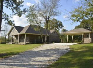 16000 Hamestring Rd, Fayetteville, AR 72704