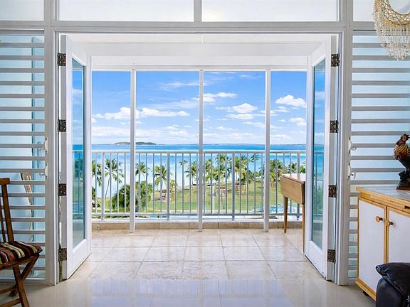 3rd image of Cond Isleta Marina