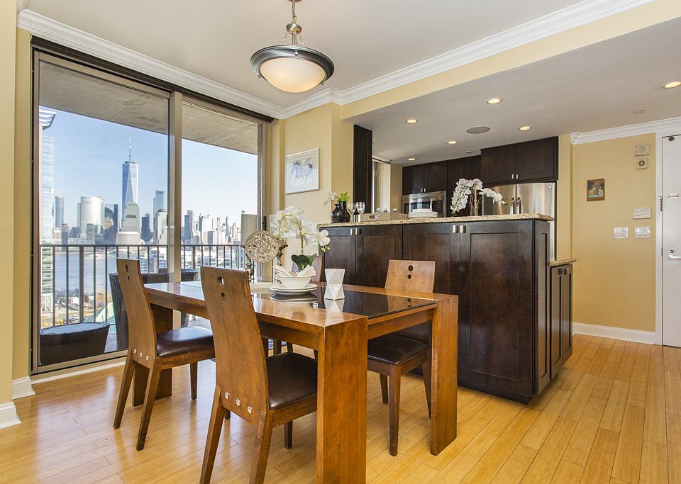 1st image of 1 2nd St APT 1212