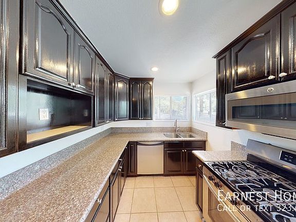 2nd image of 4952 Coringa Dr