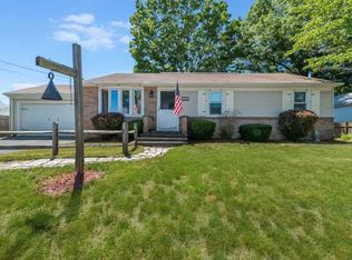110 Vineyard Ave, Cumberland, RI 02864