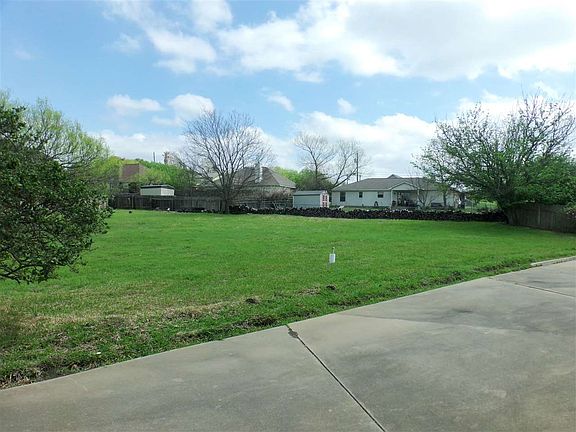 4th image of 1819 Lacy Dr