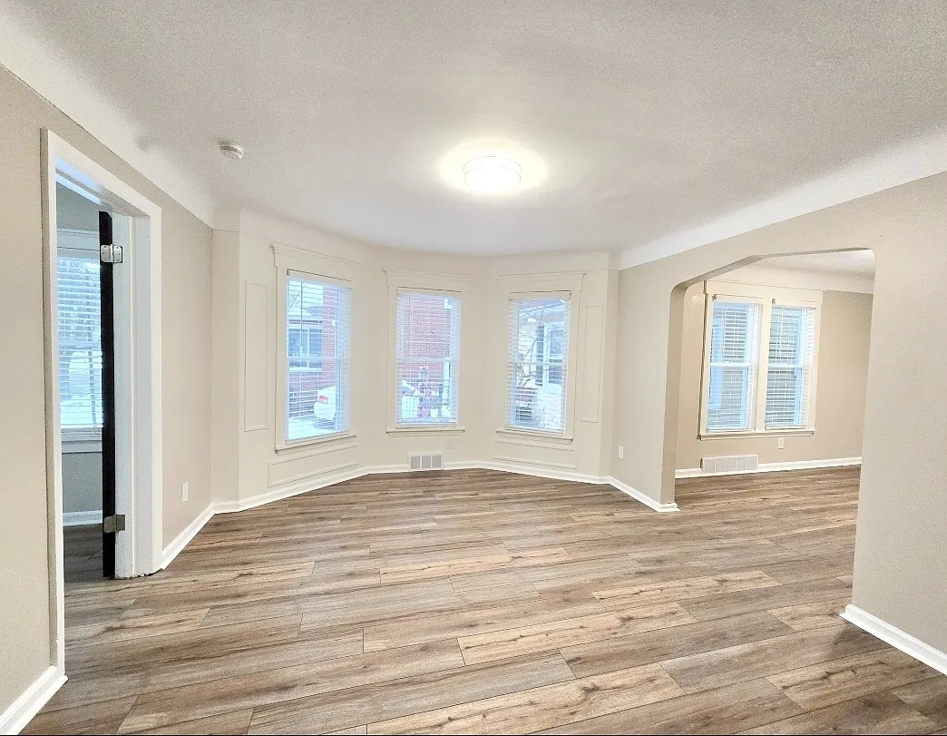 Building Photo - 716 Smith St #1