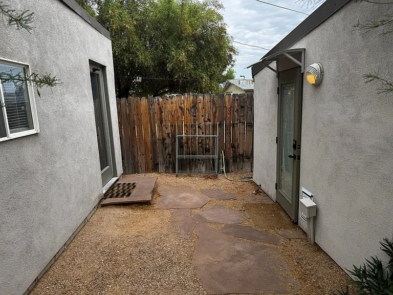 336 Arnold St — Photo 16