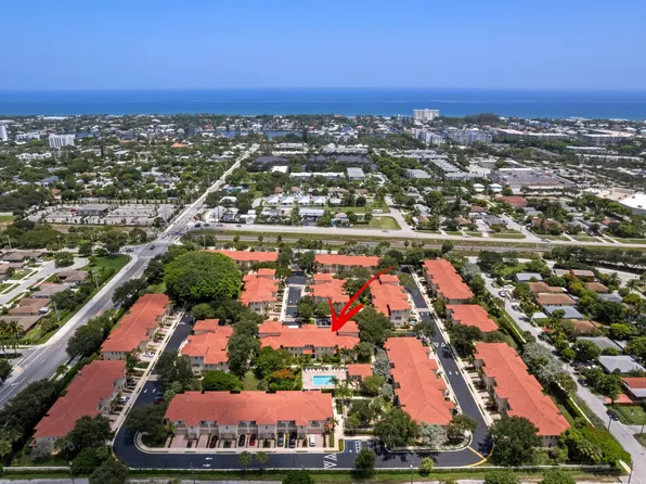 1020 E LONGPORT Circle #6B, Delray Beach, FL 33444