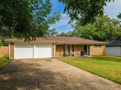 212 Belmont St, Hurst, TX, 76053