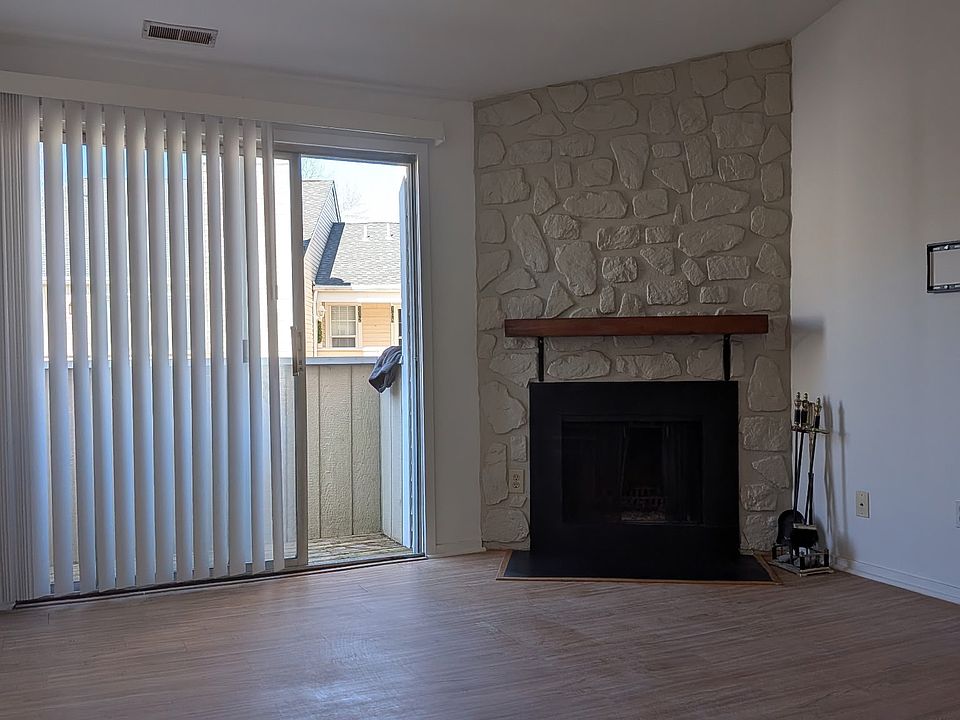 1st image of 3 Malibu Way #3