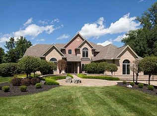 9300 Tall Pines Way, Piqua, OH 45356