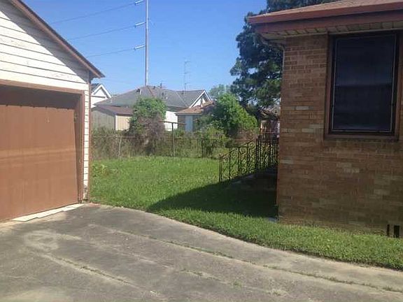 2nd image of 3316 Elysian Fields Ave