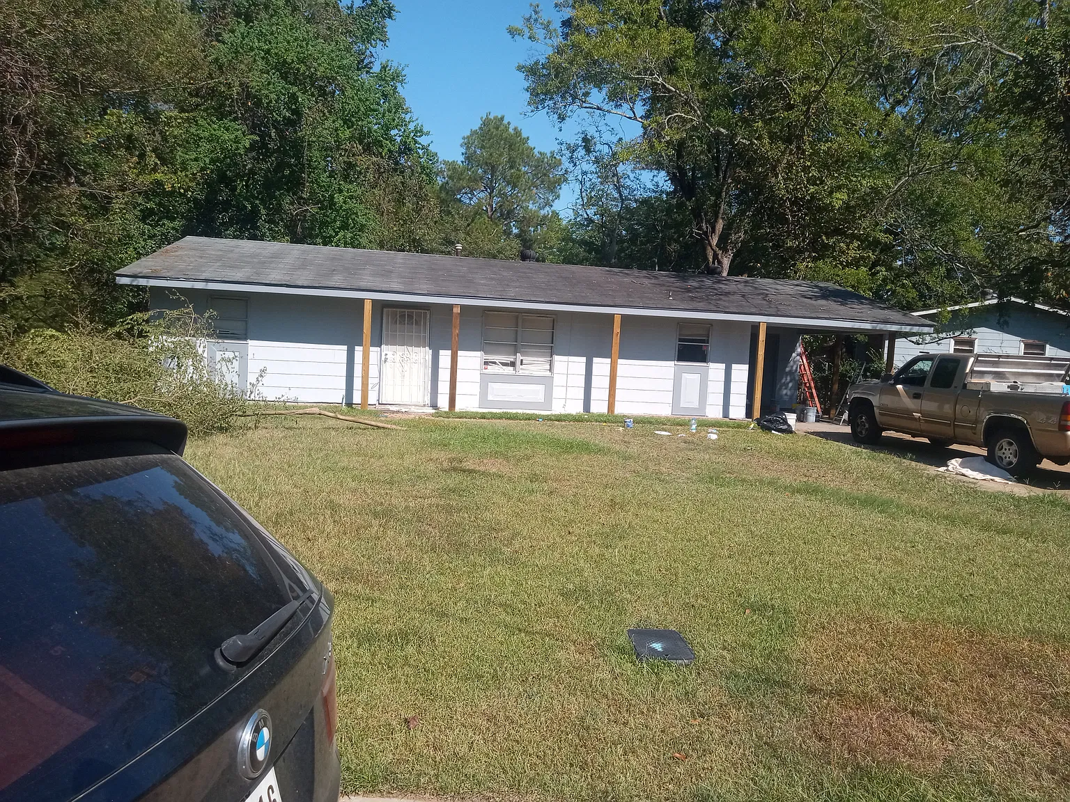 3 bed, 1.5 bath, $1,100 — Photo 1