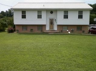 935 Meadowbrook Rd, Afton, TN 37616