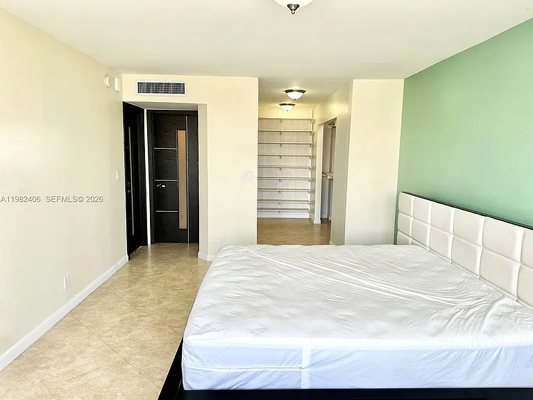 3180 S Ocean Dr #401 — Photo 10