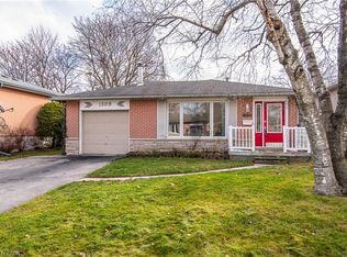 1209 Valentine Dr, Cambridge, ON N3H 2P1