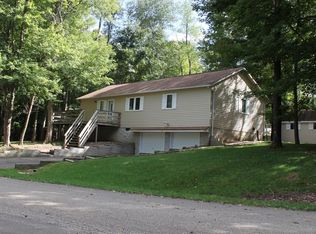 504 Greenacre Cir, Howard, OH 43028