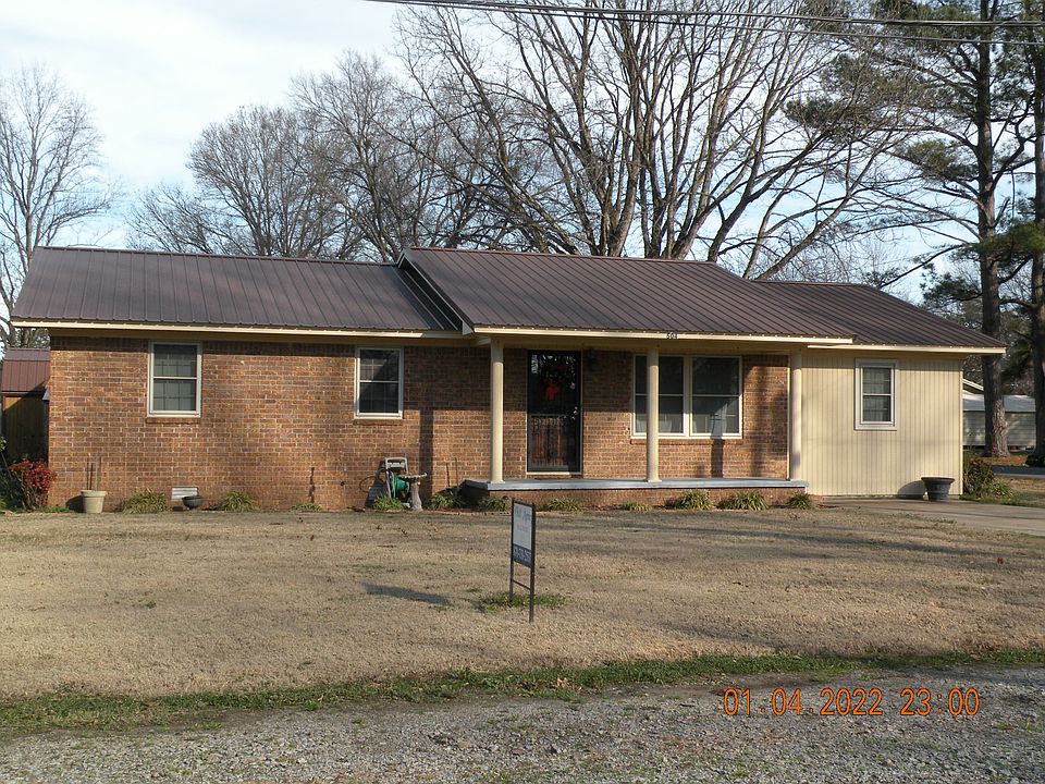1st image of 504 E 3rd St