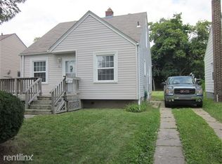 61 E Rutgers Ave, Pontiac, MI 48340