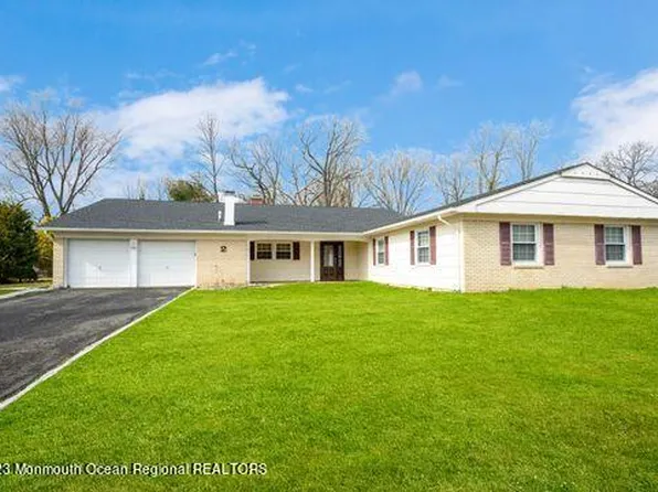 2 Belaire Road, Marlboro, NJ 07746