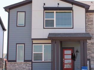 6384 N Lisbon St, Aurora, CO 80019