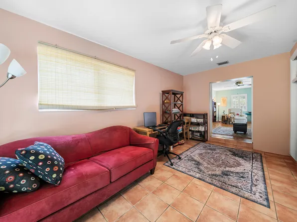 1014 N M Street, Lake Worth Beach, FL 33460