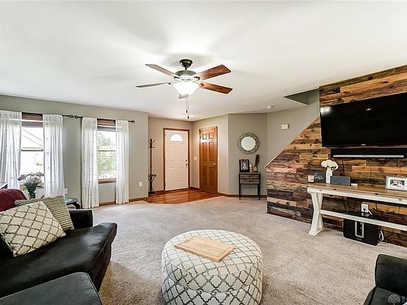 3rd image of 1906 Cider Mill Way