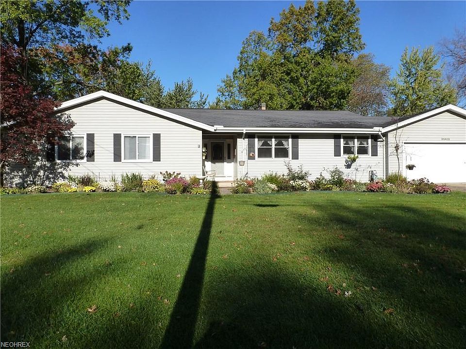 1st image of 30412 Crestview Dr