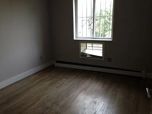 Rented by Premier Metro Realty Corp | media 9