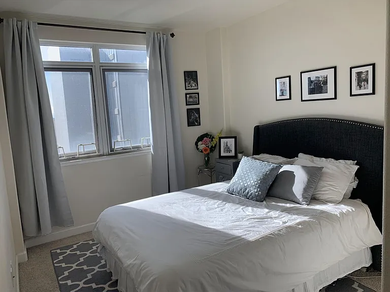 423 7th St #712 — Photo 3