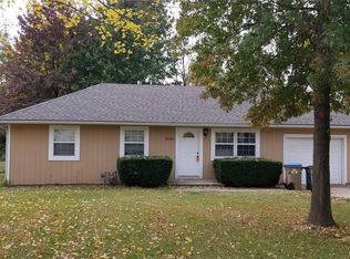 16106 Oakland Ave, Belton, MO 64012