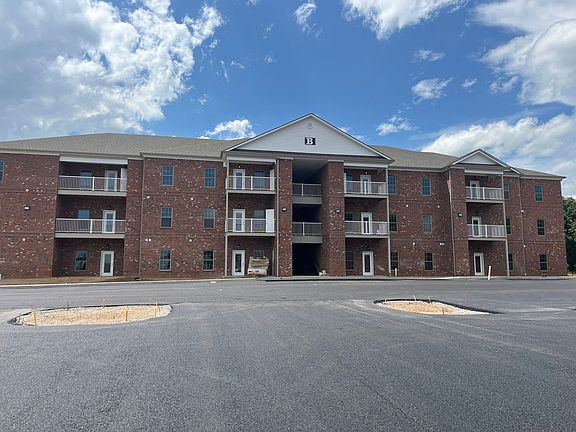2nd image of 179 Walnut Creek Dr #227