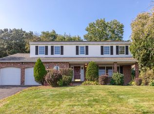 7 Mountain Vw, Menands, NY 12204