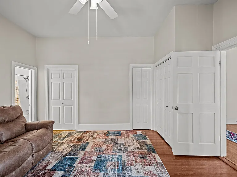 110 N Church St — Photo 30