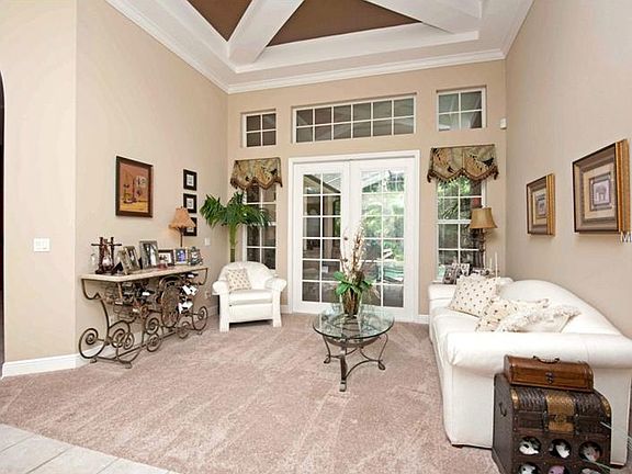 3rd image of 458 Woldunn Cir