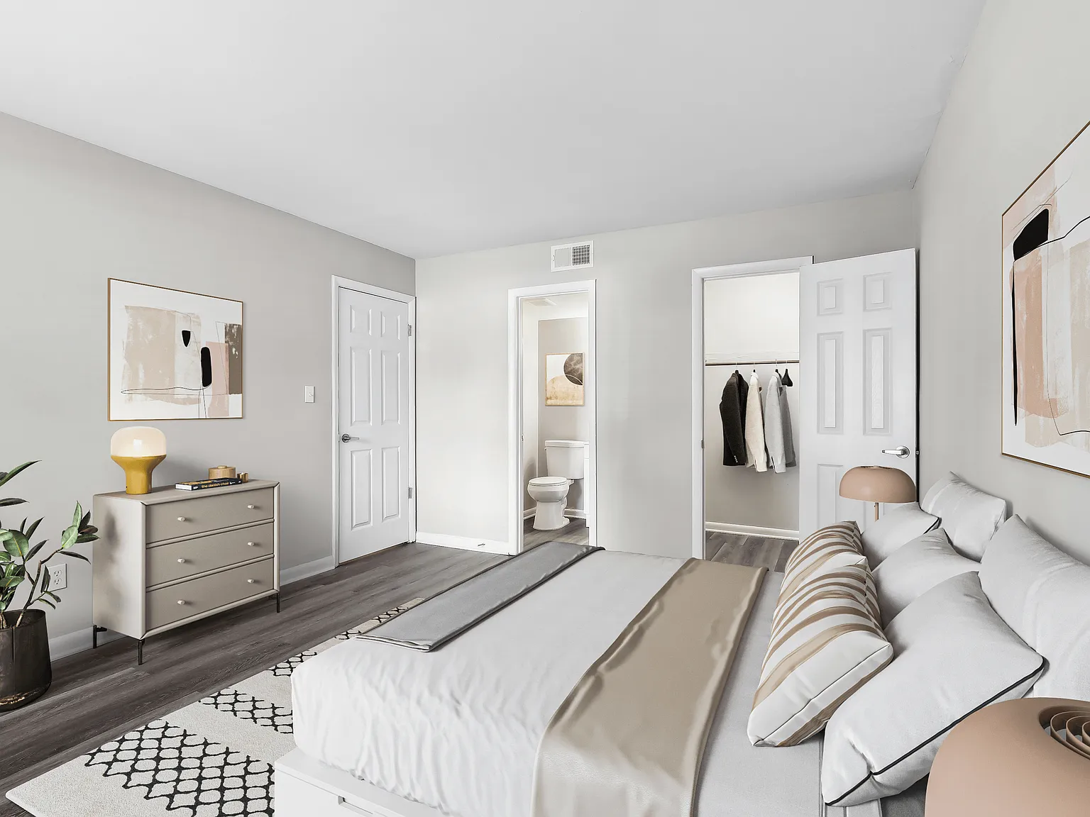 Woodshire Apartments — Photo 4