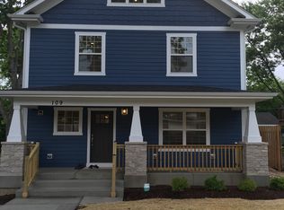 109 Grove Ave, Glen Ellyn, IL 60137