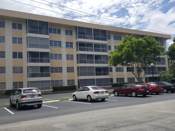 50 SW 3rd Ave #2010, Boca Raton, FL 33432