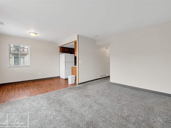 5th image of 15862 Orchard Ln #48