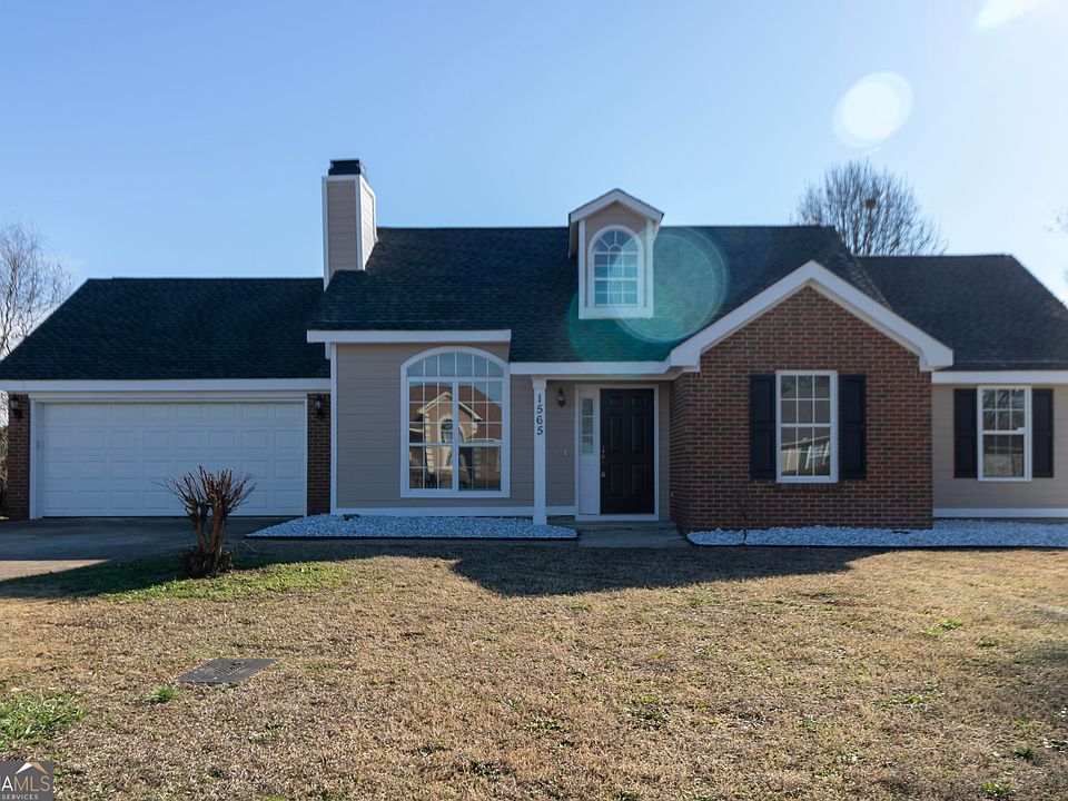 1st image of 1565 Sweetwater Dr