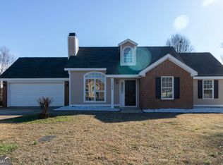 1565 Sweetwater Dr, Warner Robins, GA 31088