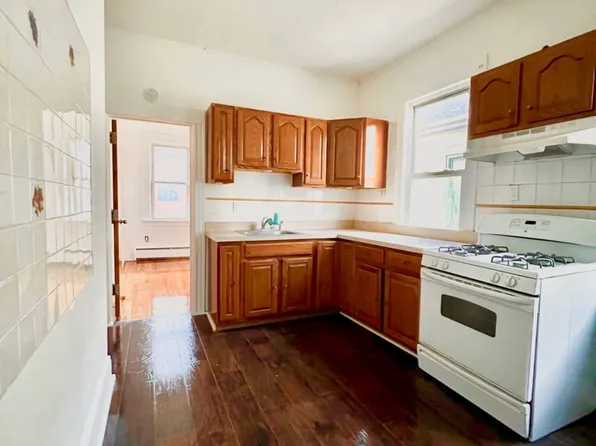 34 Portland Ave Floor 2, Clifton, NJ 07011